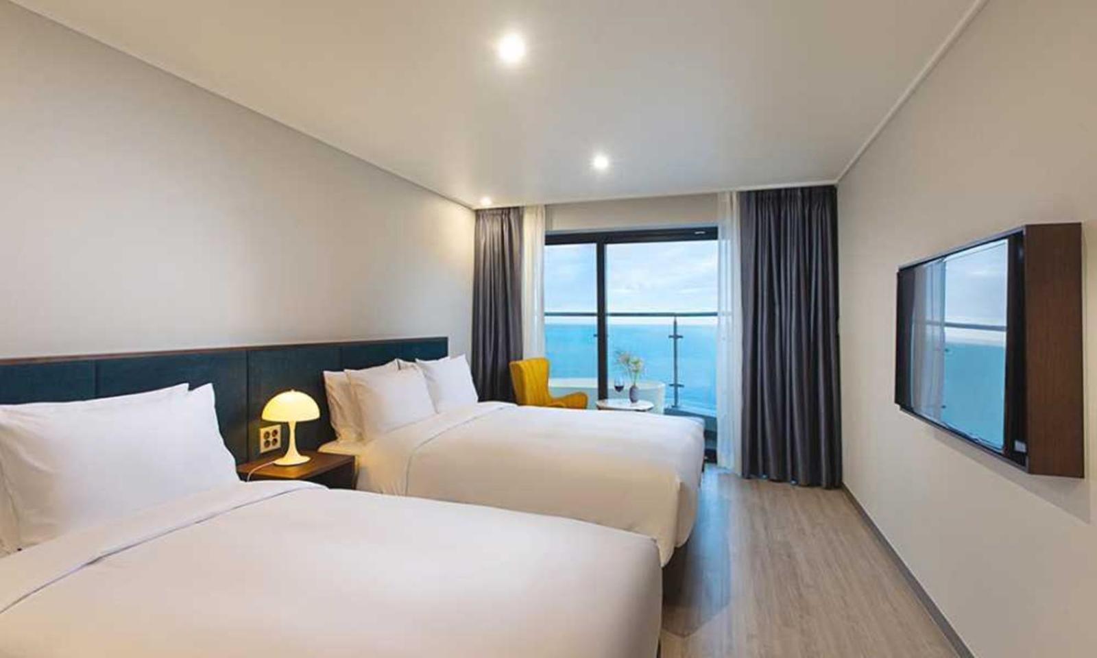Busan Yeongmu Parade Hotel Haeundae Beach Екстер'єр фото