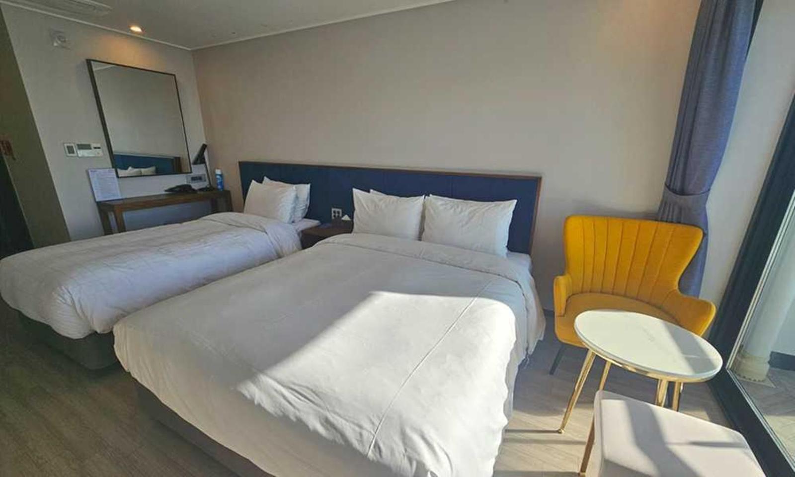 Busan Yeongmu Parade Hotel Haeundae Beach Екстер'єр фото