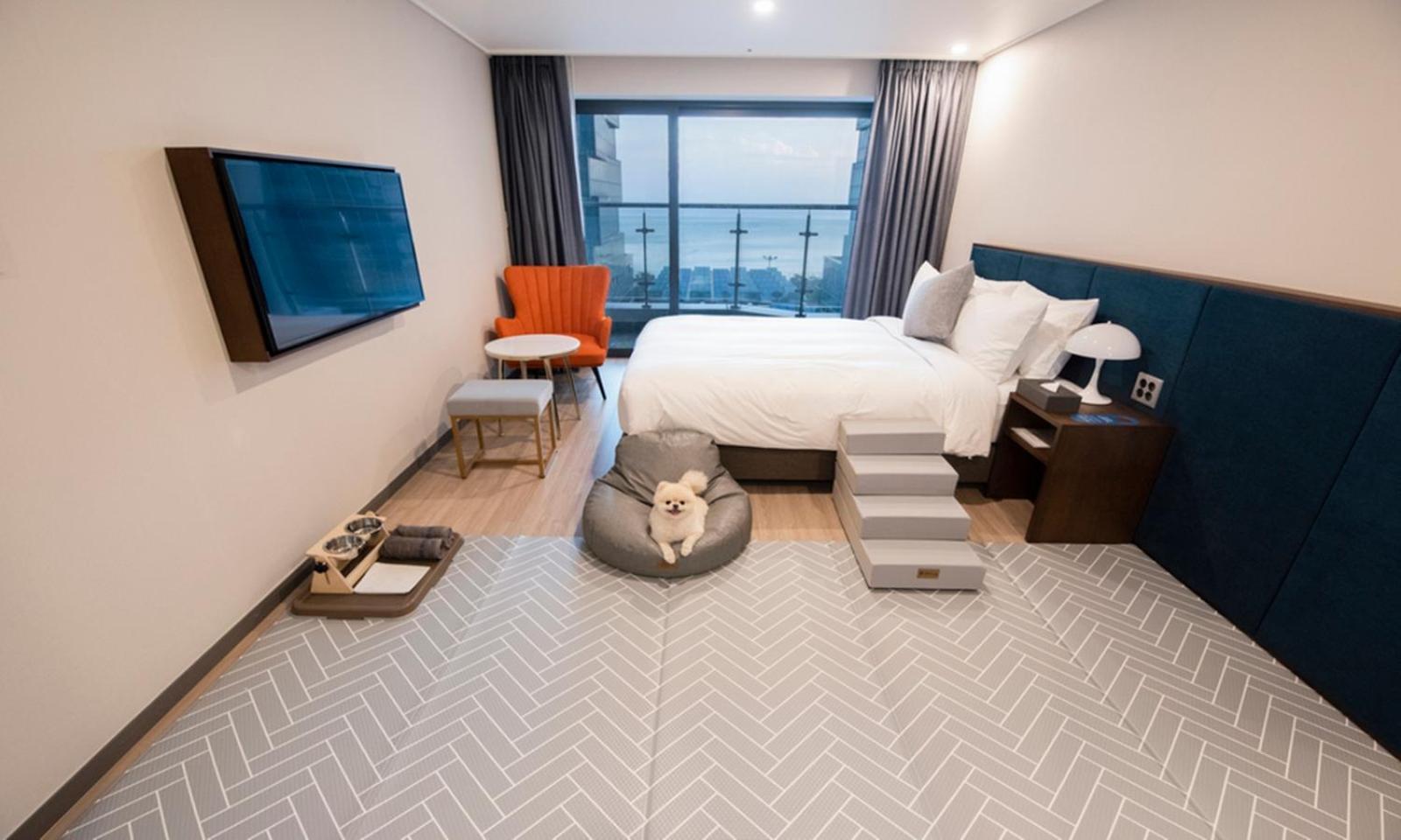 Busan Yeongmu Parade Hotel Haeundae Beach Екстер'єр фото